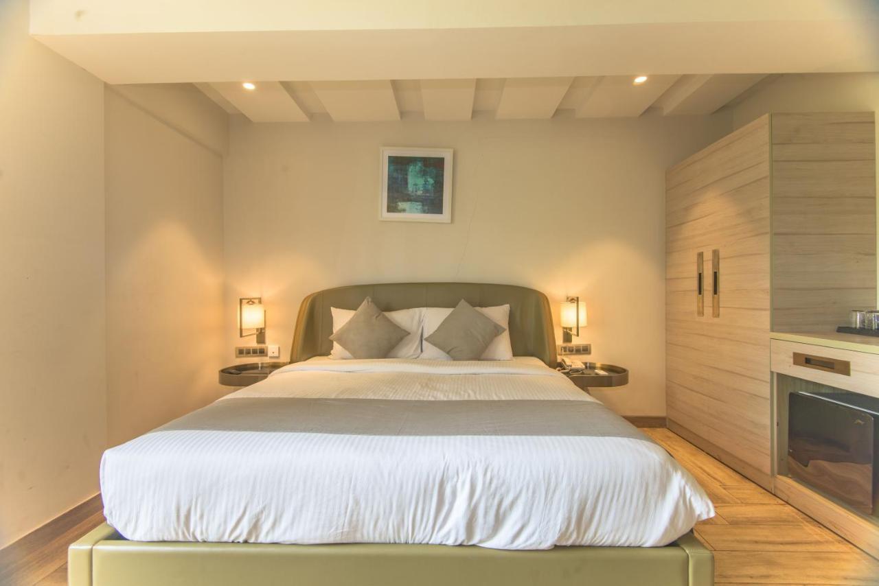 ホテル The Fern Residency Calangute-Baga, Goa エクステリア 写真